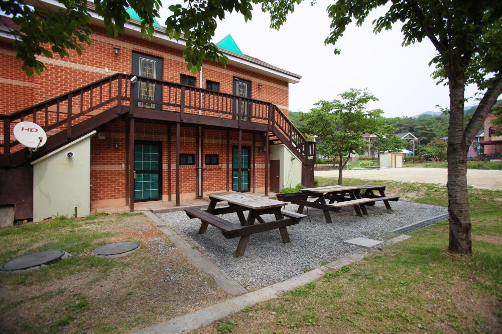 Hwangto Green Village Pension Jongin Exteriér fotografie